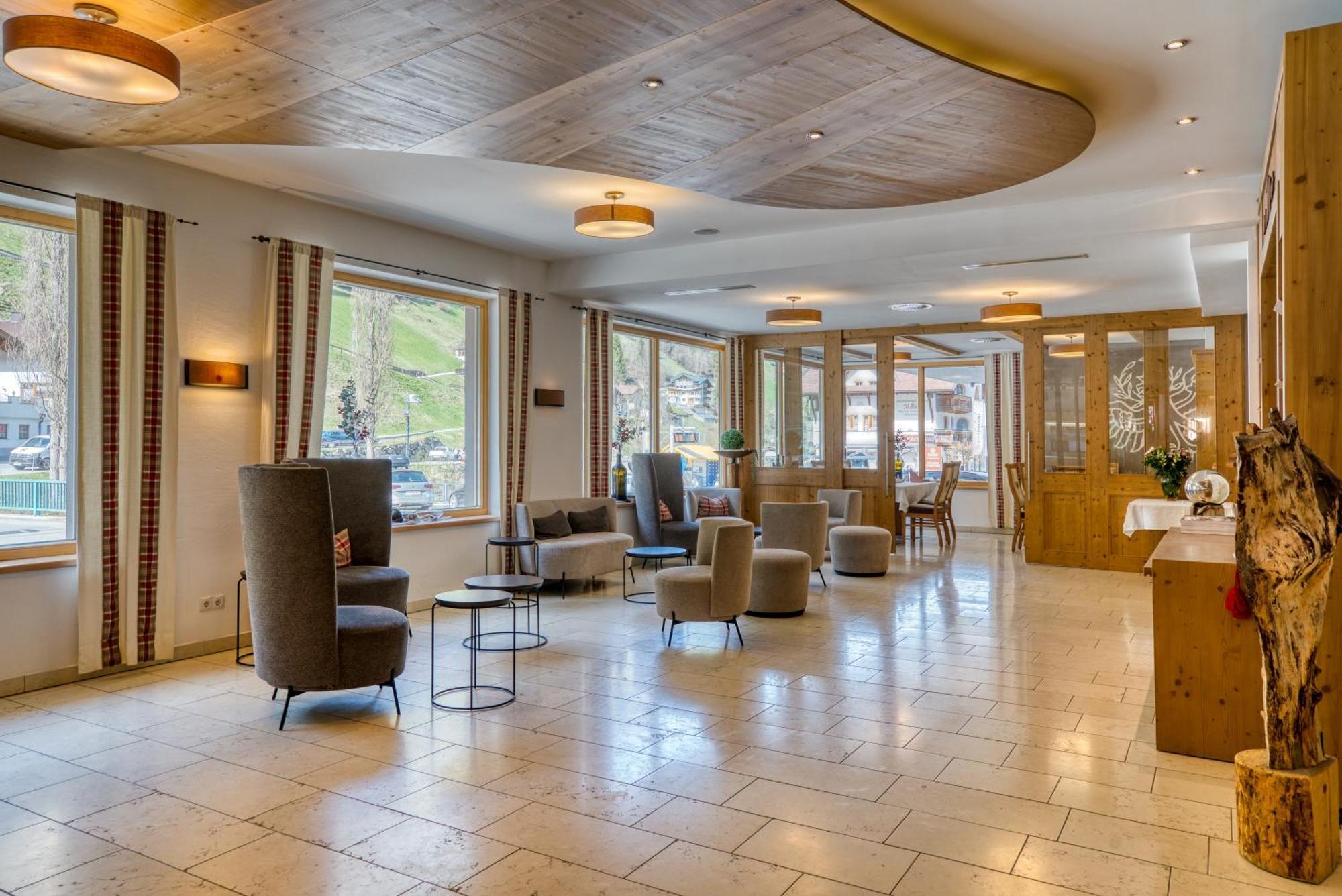 Mallaun Hotel.Erlebnis See Luaran gambar